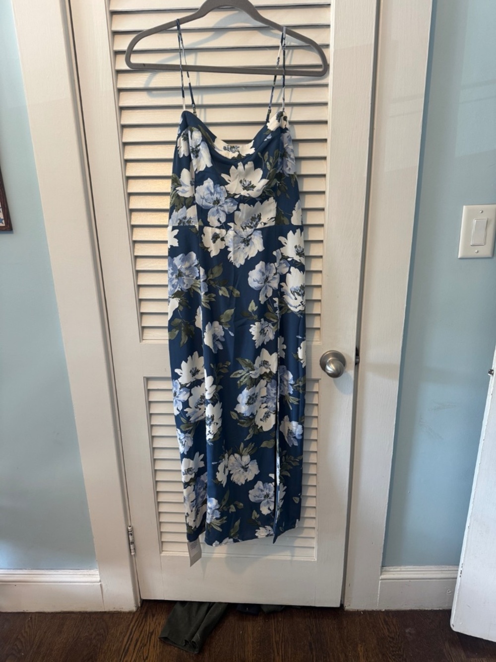 Abercrombie & Fitch Navy Blue Floral Smocked Maxi Dress M NWT